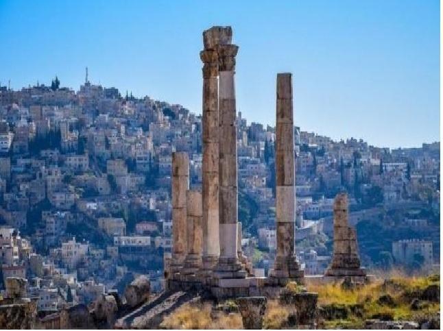 طقس معتدل الحرارة في أغلب المناطق
