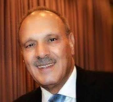 العالم يقف على قدم واحدة