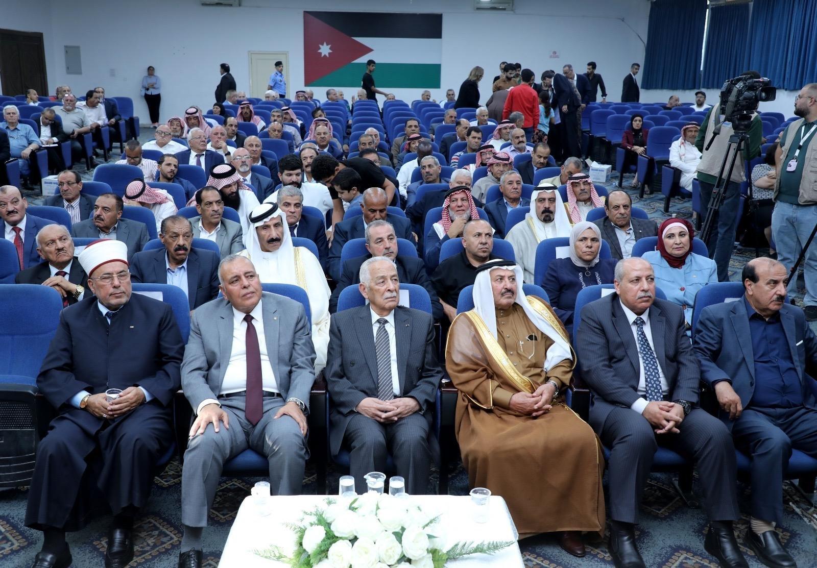 العيسوي يرعى احتفال المتقاعدين العسكريين بالمناسبات الوطنية في مادبا