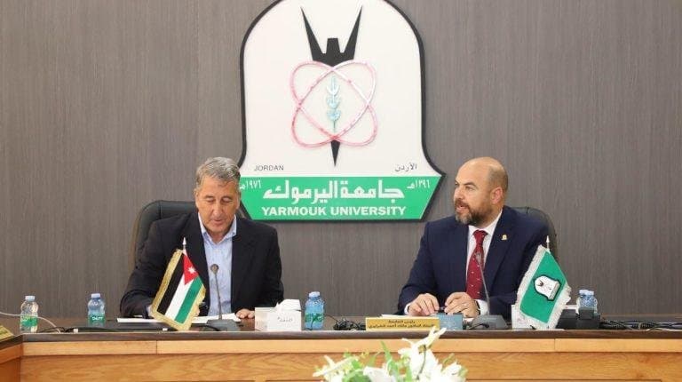 "اليرموك" وبالشراكة مع "حكيم" تطلق مشروع تطوير وحوسبة ادارة شبكة التأمين الطبي