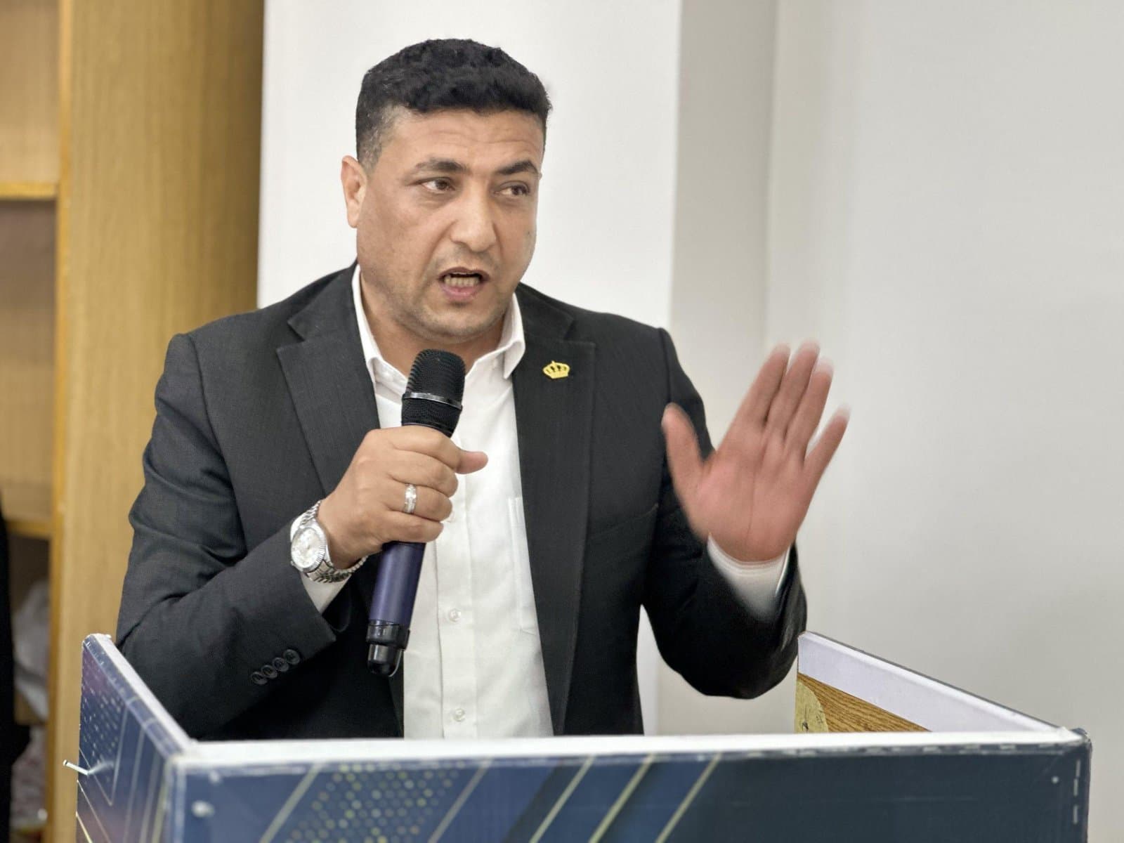 الزبون: المناسبات الوطنية تجسد قيم الوحدة والتكفل وتعزز الانتماء للوطنية