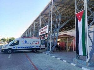 استقبل مستشفى عمان الميداني اليوم الاثنين أول حالة في الطوارئ والعناية الحثيثة