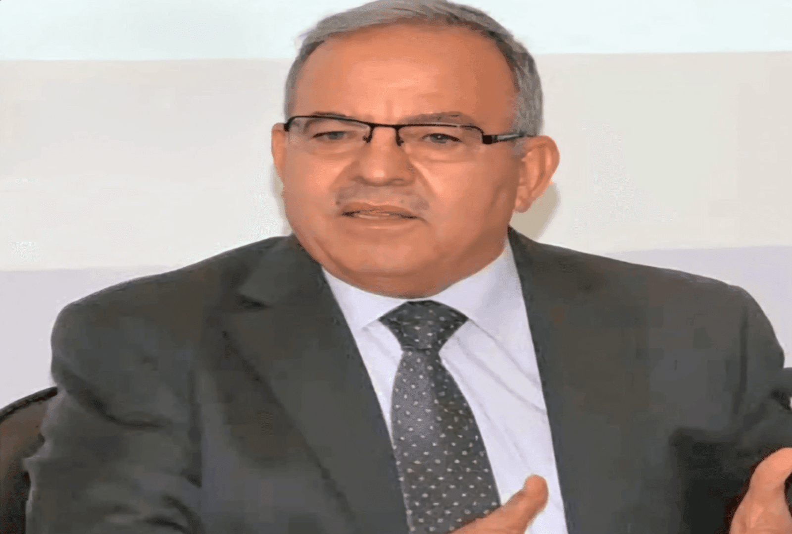 الكاتب والاعلامي سلطان الحطاب في ذمة الله