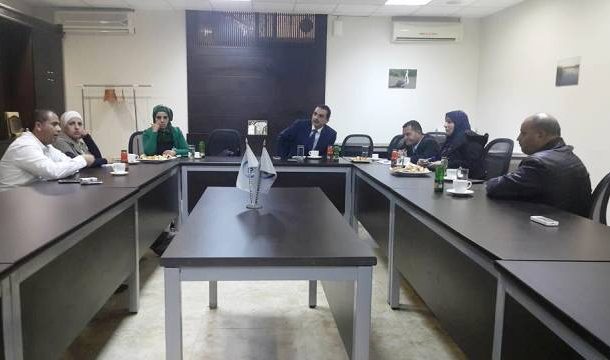 بحث التعاون بين الاتحاد الدولي لحماية الطبيعة وجمعية البيئة