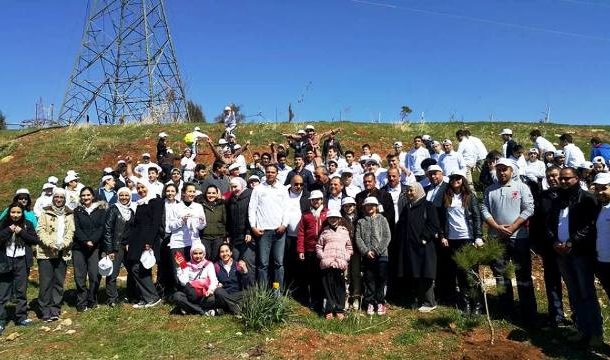 ابو غنيمة يرعى احتفال جمعية البيئة بعيد الشجرة ..صور