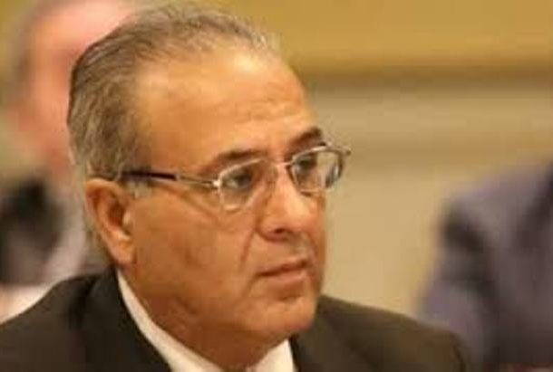 نقيب الصحفيين يتكفل الزميل معلا
