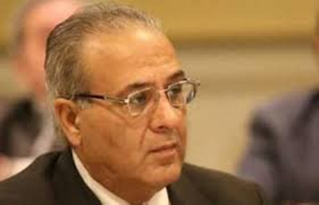 نقيب الصحفيين يتكفل الزميل معلا