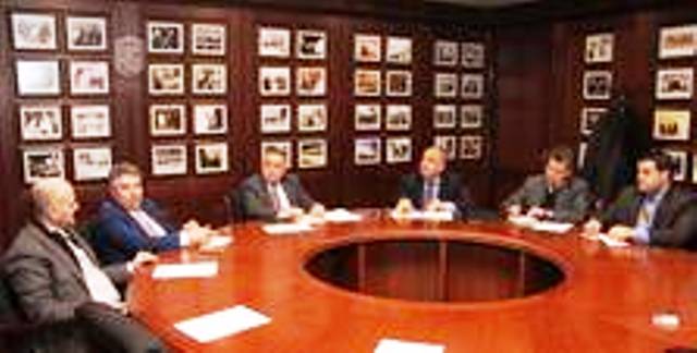 لجنة تشجيع الاستثمار في ملتقى أبوغزاله المعرفي تباشر عملها