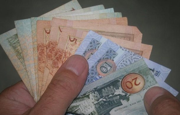 صرف مستحقات المشاركين بالتوجيهي