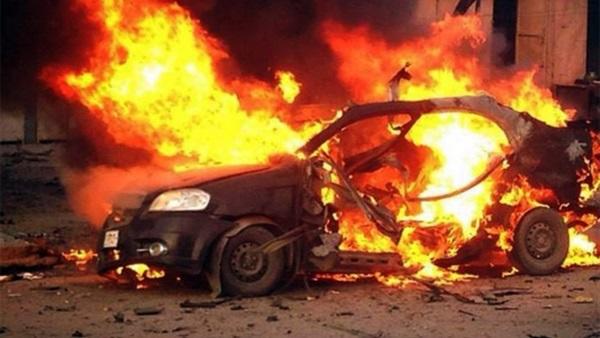 إخماد حريق مركبة تقودها سيدة على طريق إربد - عمّان
