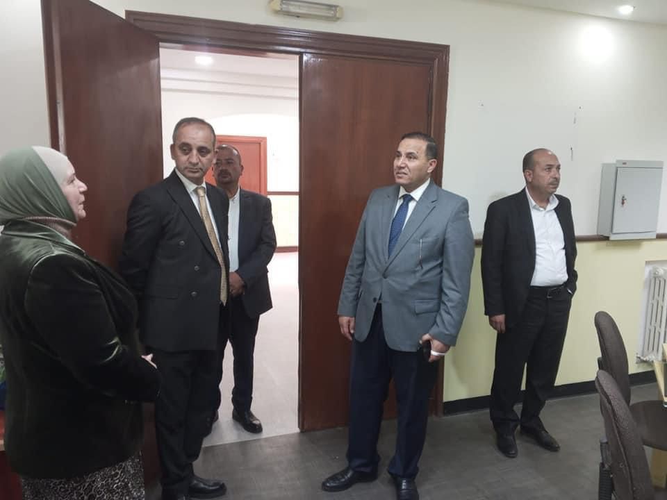 محافظ البلقاء يطلع على الخدمات التي يقدمها المركز الاردني الكوري