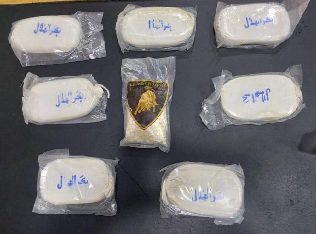 المخدرات تلقي القبض على مجموعة من تجار ومروجي المواد المخدرة