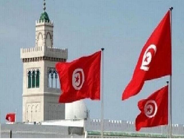 الرئيس التونسي يمدد حالة الطوارئ