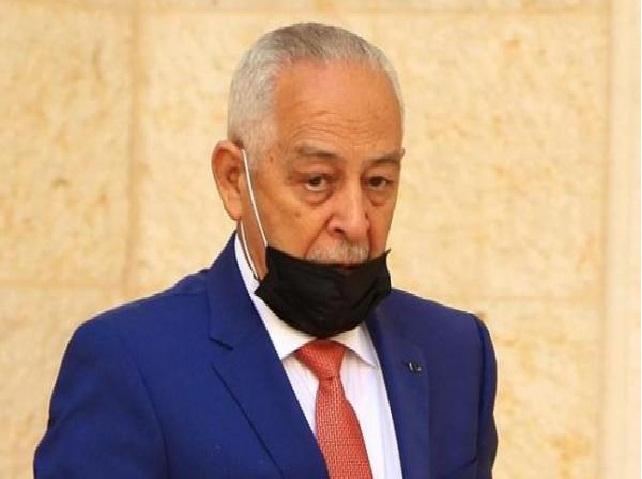 مندوبا عن الملك.. رئيس الديوان الملكي يعزي آل الأسد