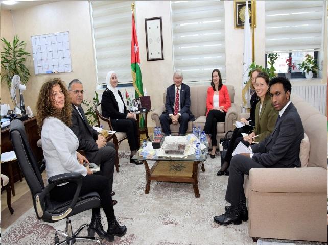بني مصطفى تلتقي وزير شؤون التنمية البريطاني.