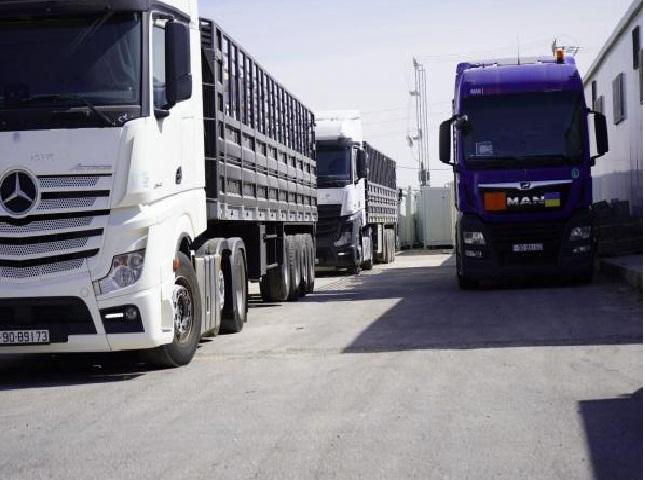 الأردن :تسيير 14 شاحنة مساعدات اغاثية  الى سوريا