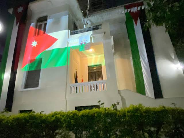 السفارة الأردنية في القاهرة تخصص رقماً جديداً للحالات الطارئة