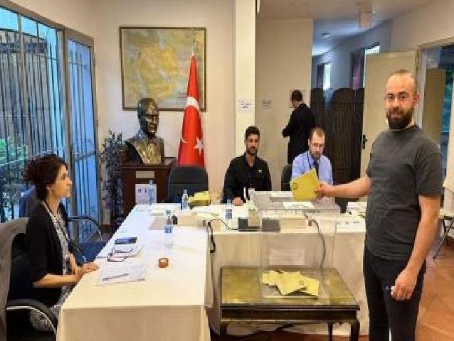 بدء التصويت لانتخابات الرئاسة التركية للجولة الثانية
