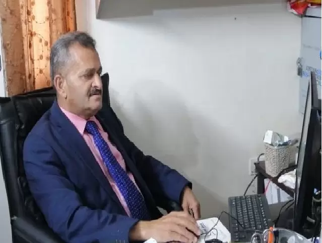 الأرض قصة عشق أبديـة