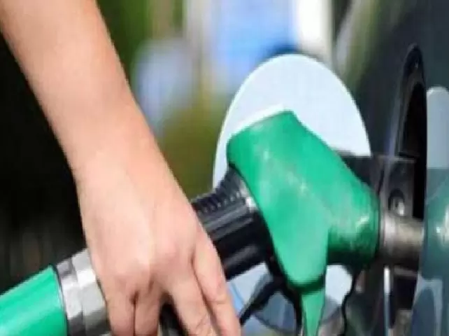 تخفيض سعر البنزين 90 خمسة قروش