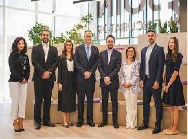 ولي العهد يفتتح مركز التكنولوجيا المالية