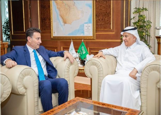 الصفدي : يلتقي وزير البيئة والمياه والزراعة السعودي
