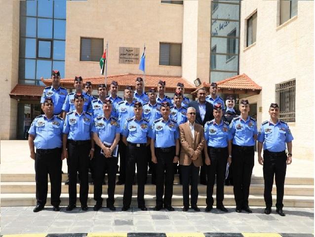 المعايطة يزور مديرية شؤون اللاجئين ويتفقّد عمل ترخيص شمال عمّان