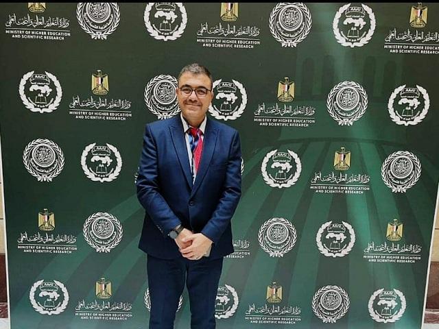 الهنانده يشارك بمؤتمر التعليم العالي والتنمية المستدامة