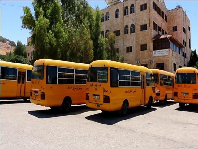 جامعة جرش تعزز أسطول نقل الطلبة بحافلات جديدة
