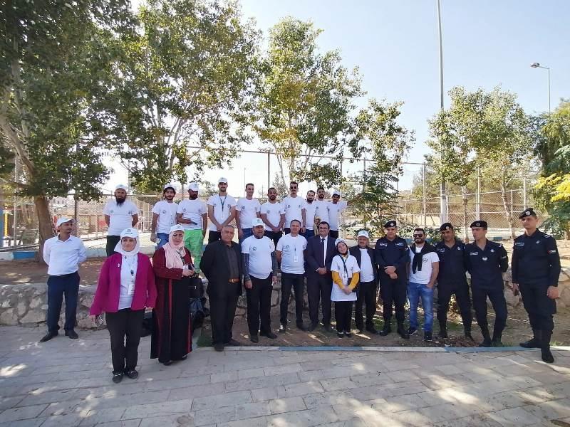 جمعية البيئه والتأمين الاسلامية تنفذان حملة نظفوا العالم في شفا بدران. .صور