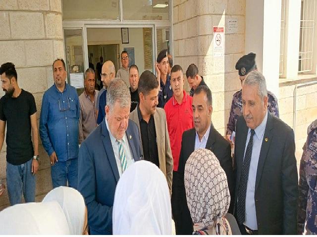مدير التربية والتعليم للواء الكورة يطمئن على طالبات مدرسة جديتا الثانوية للبنات