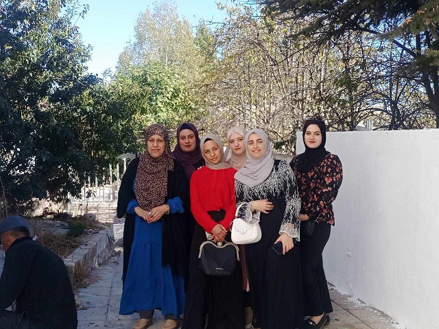 مركز شابات عبين عبلين ينفذ رسم جدارية تحت عنوان