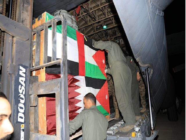 إنزال مساعدات طبية للمستشفى الميداني الأردني في غزة
