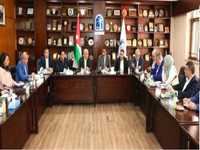 مهيدات يؤكد أهمية تبسيط إجراءات استيراد المواد الغذائية الأساسية