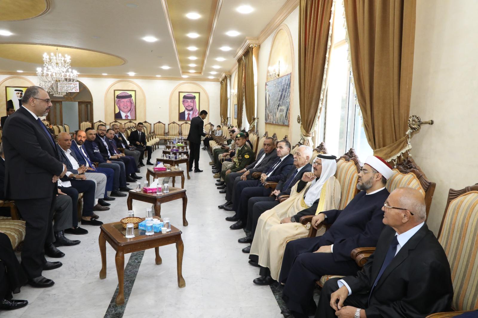 مندوبا عن الملك وولي العهد العيسوي يعزي عشيرتي القطيشات ، والخليفات.
