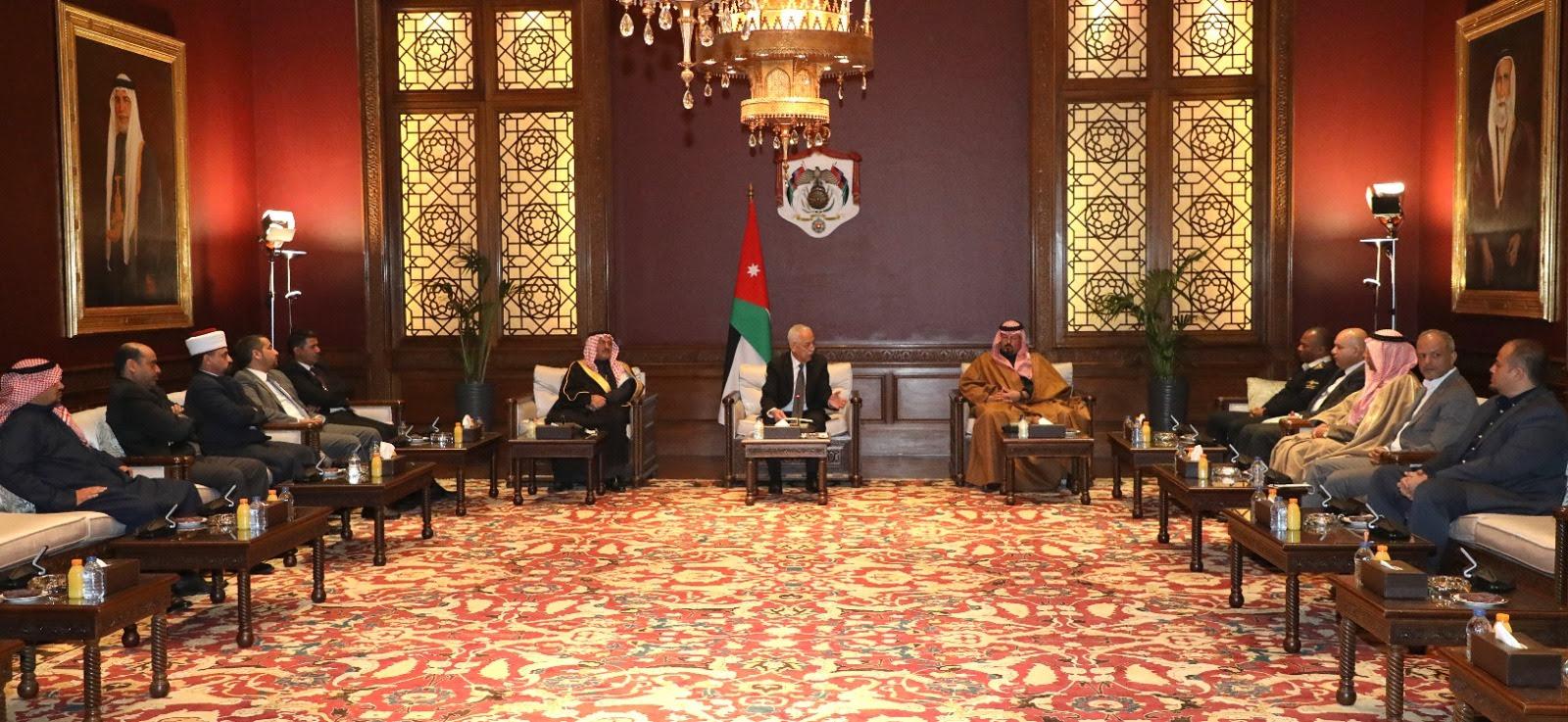 شيوخ ووجهاء من أبناء البادية وعشائر أبو تايه والعجارمة: ندعم مواقف الملك