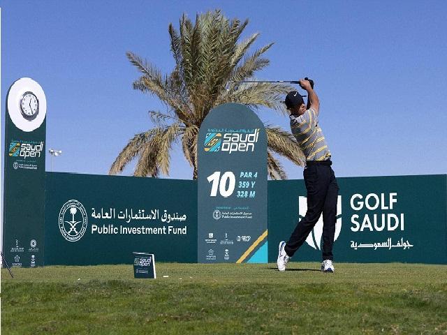 خونغواتماي يتقدم  نحو ختام بطولة السعودية المفتوحة للجولف