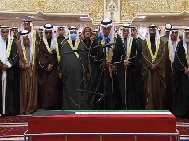 بدء مراسم تشييع جنازة أمير الكويت الراحل الشيخ نواف الصباح (صور)