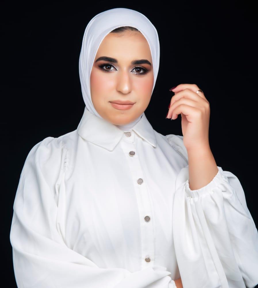 الزميله رزان المومني مديره تنفيذيه لاذاعة هوا انجاز. 