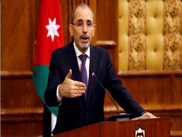 وزير الخارجية  يؤكد ضرورة استمرار المجتمع الدولي بتوفير المساعدات للأونروا