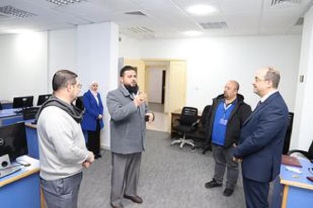 البلقاء التطبيقية : تخريج المشاركين في الدبلوم التدريبي ( إدارة الأعمال ) من دولة ليبيا
