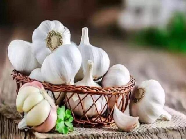 الزراعة: تضاعف كميات الثوم الواردة للأسواق المركزية
