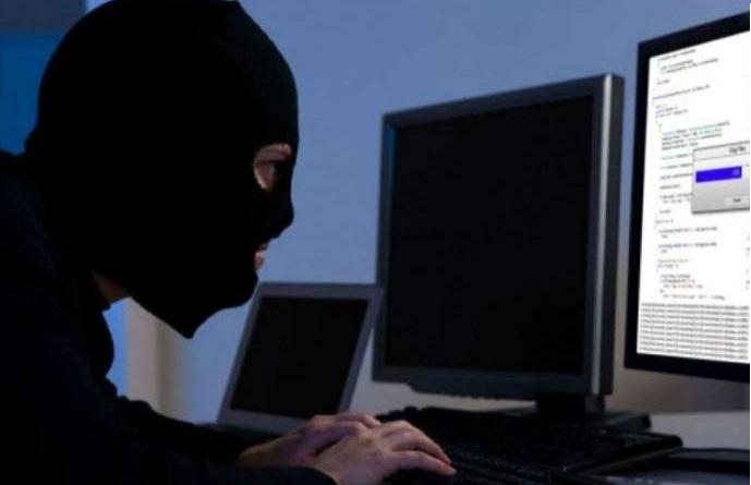 الجرائم الإلكترونية تحذر من التداول بمنصات وهمية