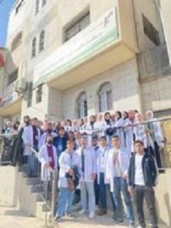 جامعة العلوم والتكنولوجيا تقيم يومًا طبيًا مجانيًا في مخيم غزة بمحافظة جرش