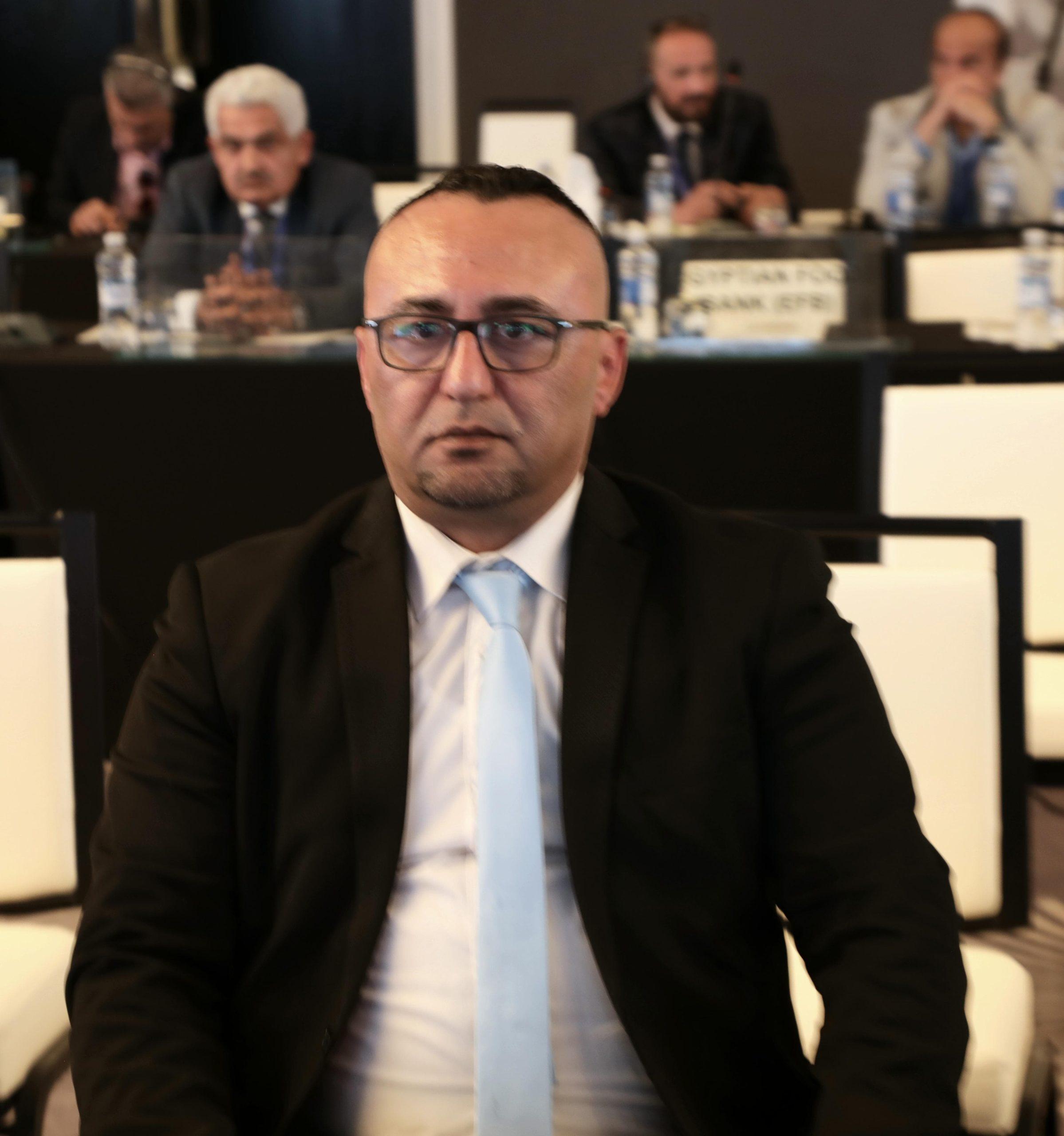 العدوان يكتب :في حب الملك
