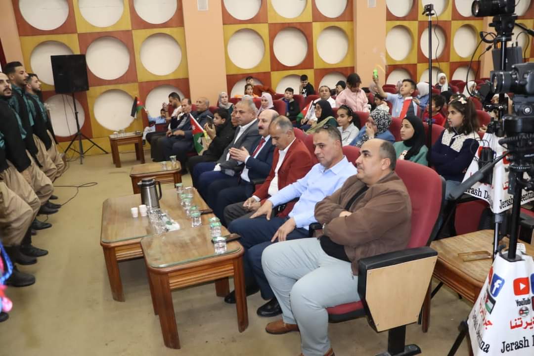 اقبال جماهيري لفعاليات جرش الثقافية في العيد