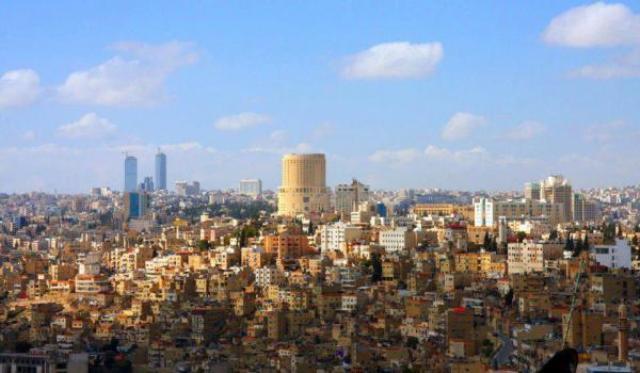 طقس دافئ حتى الجمعة وارتفاع الحرارة السبت