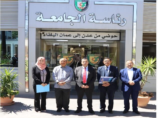 البلقاء التطبيقية تستقبل السفير الأندونيسي