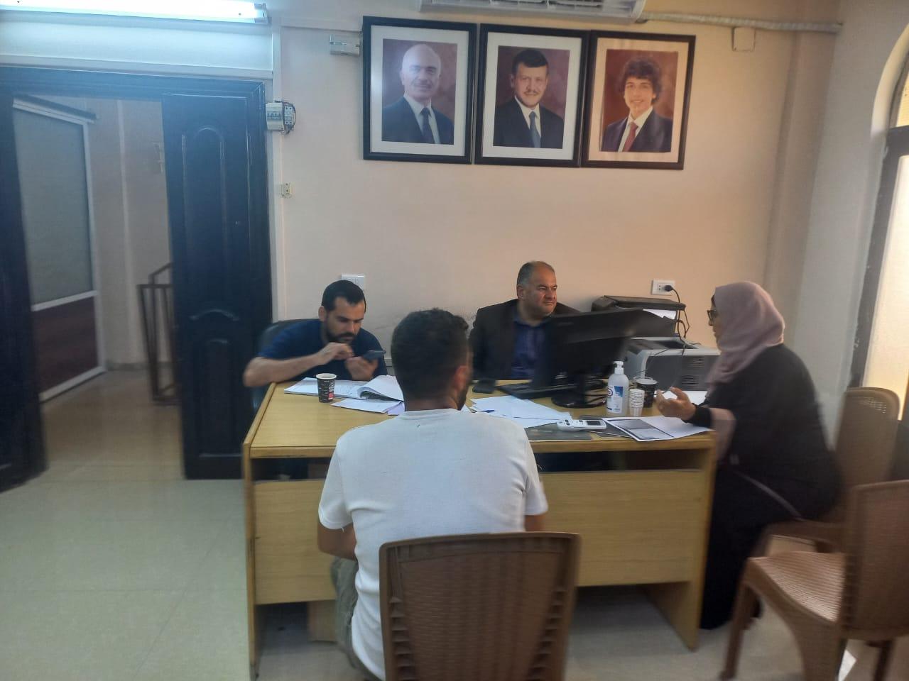 عجلون : توزيع مساعدات غذائية على 150 اسرة