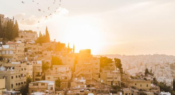 أجواء معتدلة نهاية الأسبوع وارتفاع على الحرارة السبت